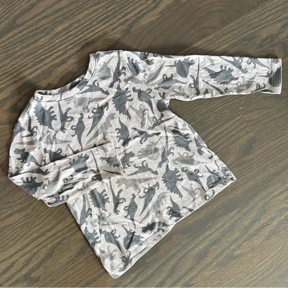 Old Navy Dino Print Long-Sleeve T-Shirt | 3T